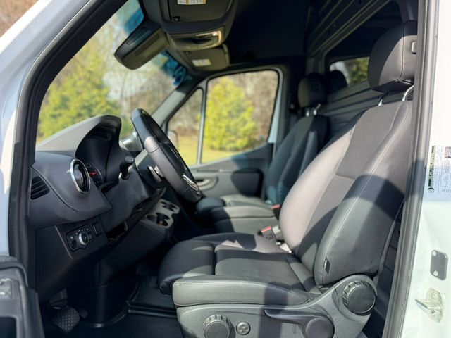 2024 Mercedes-Benz Sprinter Cargo Van 2500 High Roof I4 Diesel HO 170" RWD - 22987936 - 19