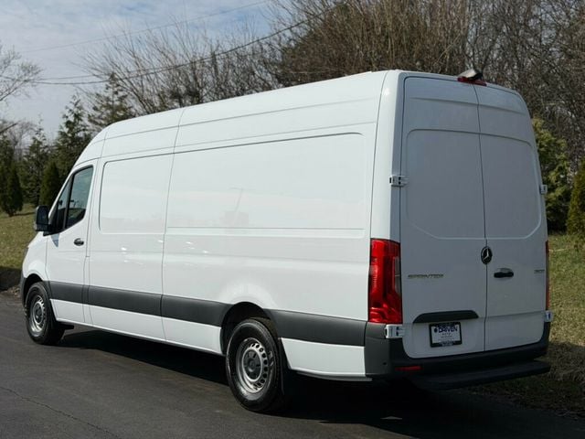2024 Mercedes-Benz Sprinter Cargo Van 2500 High Roof I4 Diesel HO 170" RWD - 22987936 - 3