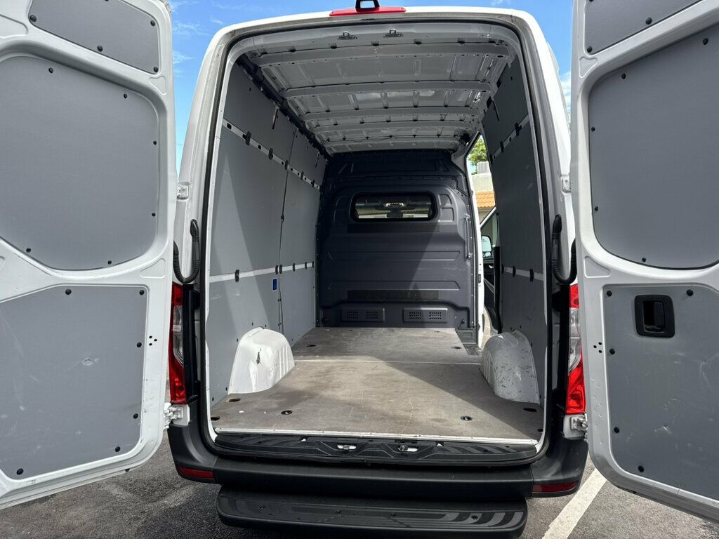 2024 Mercedes-Benz Sprinter Cargo Van 2500 High Roof I4 Diesel HO 170" RWD - 23084499 - 5