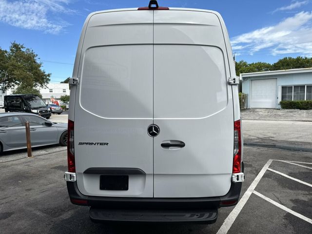 2024 Mercedes-Benz Sprinter Cargo Van 2500 Standard Roof I4 Diesel 144" RWD - 23084499 - 7