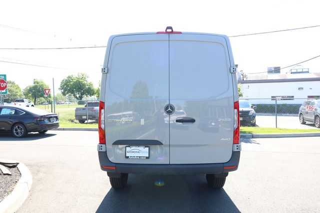 2024 Mercedes-Benz Sprinter Cargo Van 2500 Standard Roof I4 Diesel HO 144'' AWD w/ 360 Degree Camera - 23029855 - 3