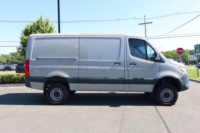 2024 Mercedes-Benz Sprinter Cargo Van 2500 Standard Roof I4 Diesel HO 144'' AWD w/ 360 Degree Camera - 23029855 - 5