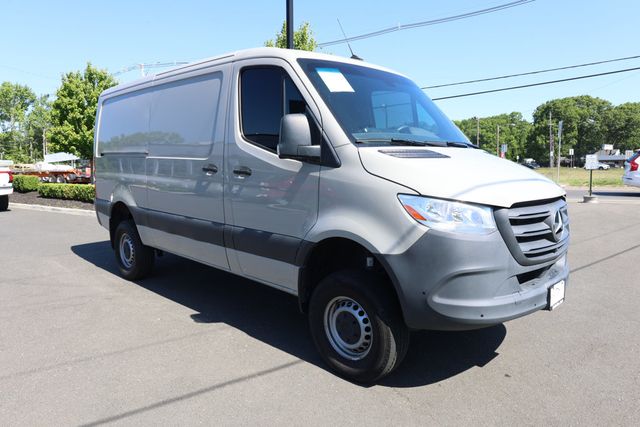 2024 Mercedes-Benz Sprinter Cargo Van 2500 Standard Roof I4 Diesel HO 144'' AWD w/ 360 Degree Camera - 23029855 - 6