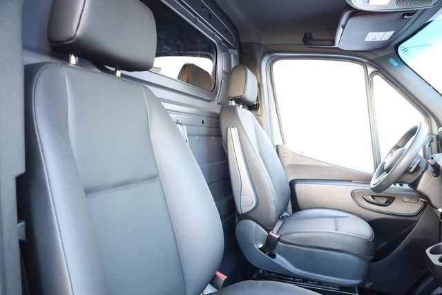 2024 Mercedes-Benz Sprinter Cargo Van 2500 Standard Roof I4 Diesel HO 144'' AWD w/ MBUX Multimedia - 23032855 - 26