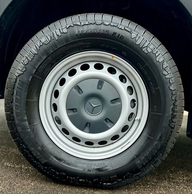 2024 Mercedes-Benz Sprinter Cargo Van 3500 High Roof I4 Diesel HO 170" Extended RWD - 22990487 - 23