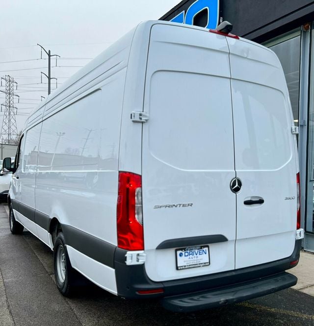 2024 Mercedes-Benz Sprinter Cargo Van 3500 High Roof I4 Diesel HO 170" Extended RWD - 22990487 - 27