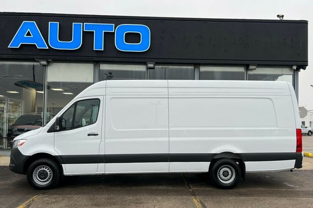 2024 Mercedes-Benz Sprinter Cargo Van 3500 High Roof I4 Diesel HO 170" Extended RWD - 22990487 - 31