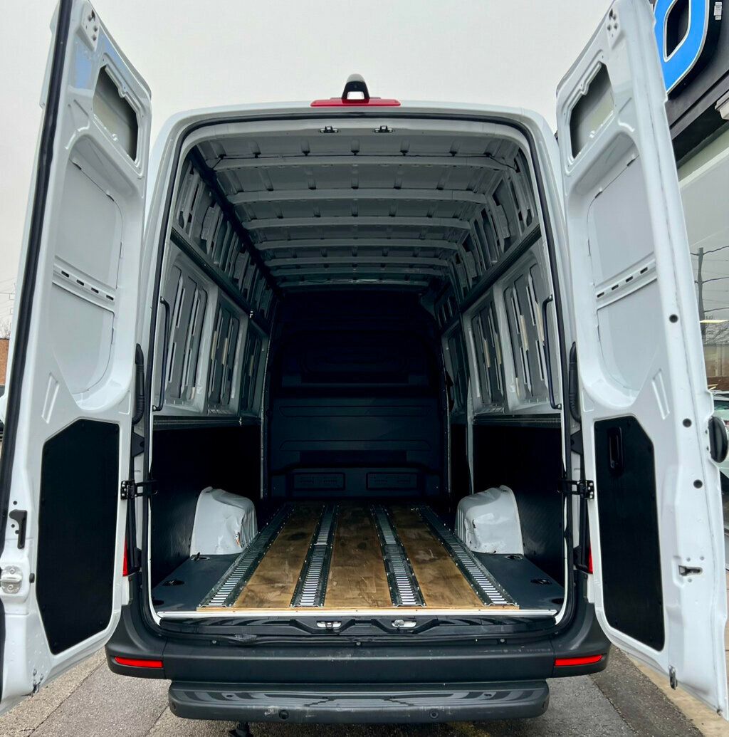 2024 Mercedes-Benz Sprinter Cargo Van 3500 High Roof I4 Diesel HO 170" Extended RWD - 22990487 - 7