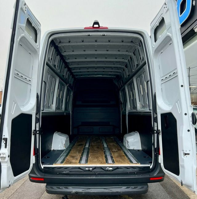 2024 Mercedes-Benz Sprinter Cargo Van 3500 High Roof I4 Diesel HO 170" Extended RWD - 22990487 - 7