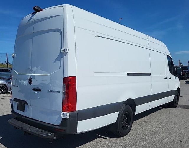 2024 Mercedes-Benz Sprinter Cargo Van 3500XD High Roof I4 Diesel HO 170" Extended RWD - 23073116 - 2