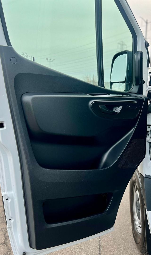 2024 Mercedes-Benz Sprinter Cargo Van  Mercedes-Benz Sprinter 2500 Cargo Van 144.0" WB - 22972780 - 11