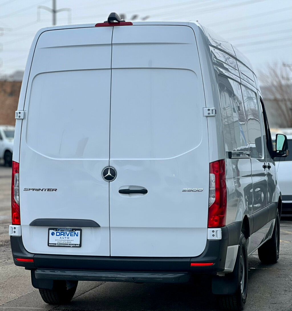 2024 Mercedes-Benz Sprinter Cargo Van  Mercedes-Benz Sprinter 2500 Cargo Van 144.0" WB - 22972780 - 31