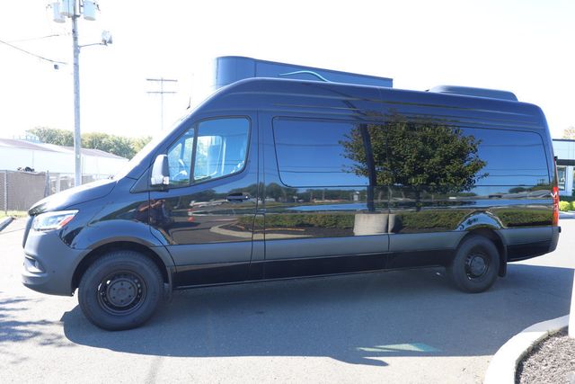 2024 Mercedes-Benz Sprinter Passenger Van 2500 High Roof I4 Diesel HO 170" RWD - 23092731 - 1