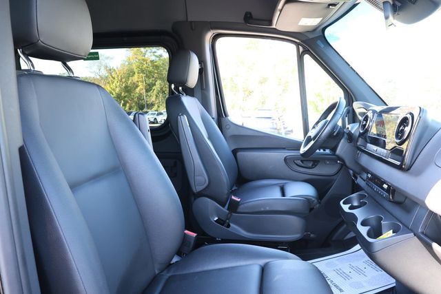 2024 Mercedes-Benz Sprinter Passenger Van 2500 High Roof I4 Diesel HO 170" RWD - 23092731 - 22