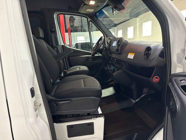 2024 Mercedes-Benz Sprinter Passenger Van 2500 Standard Roof I4 Diesel 144" RWD - 23025563 - 24