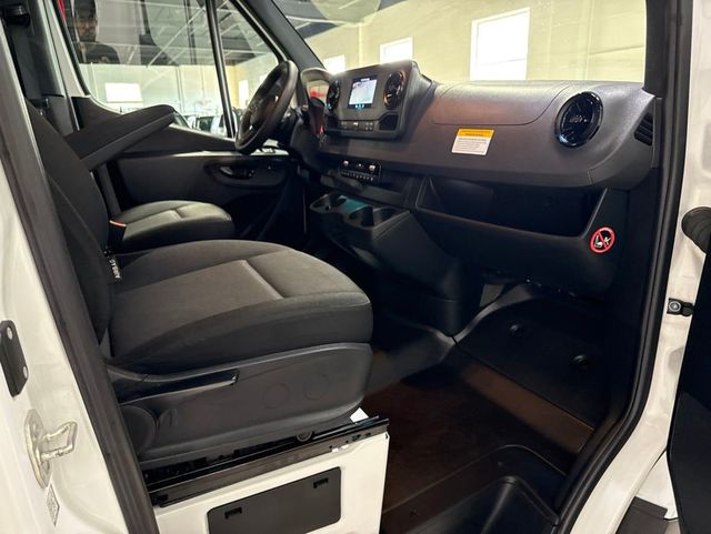 2024 Mercedes-Benz Sprinter Passenger Van 2500 Standard Roof I4 Diesel 144" RWD - 23025563 - 25