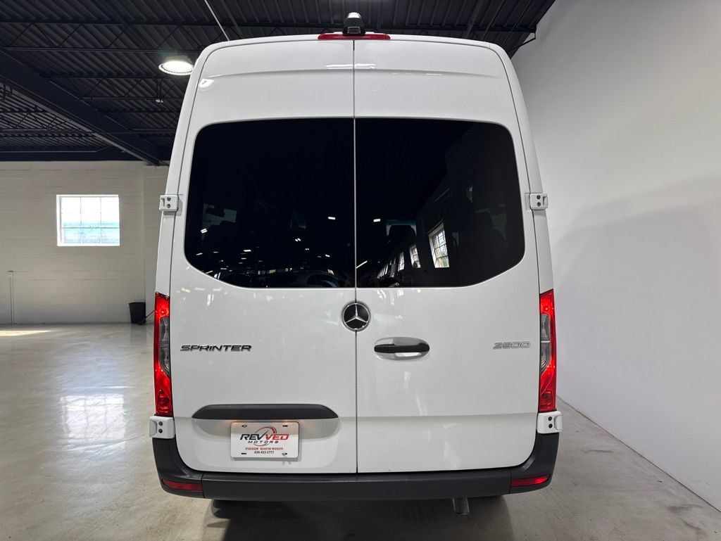 2024 Mercedes-Benz Sprinter Passenger Van 2500 Standard Roof I4 Diesel 144" RWD - 23025563 - 5