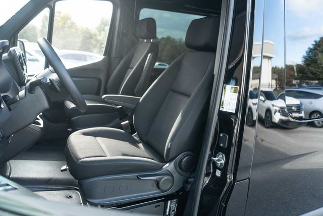 2024 Mercedes-Benz Sprinter Passenger Van 2500 Standard Roof I4 Diesel 144" RWD - 23089151 - 6