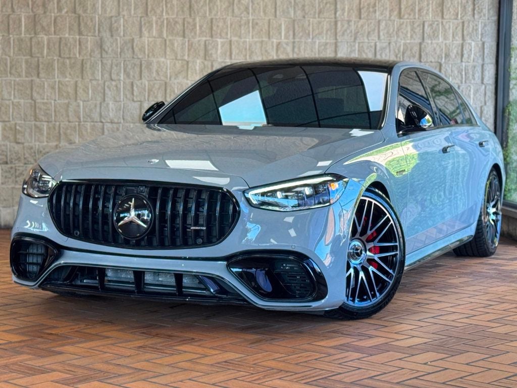 2024 Mercedes Benz S AMG 63 4MATIC photo 2