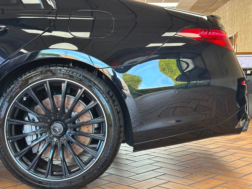 2024 Mercedes Benz S AMG 63 4MATIC photo 6