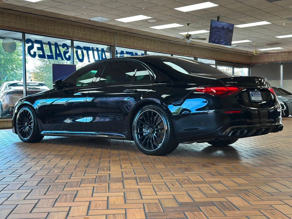 2024 Mercedes Benz S AMG 63 4MATIC photo 8