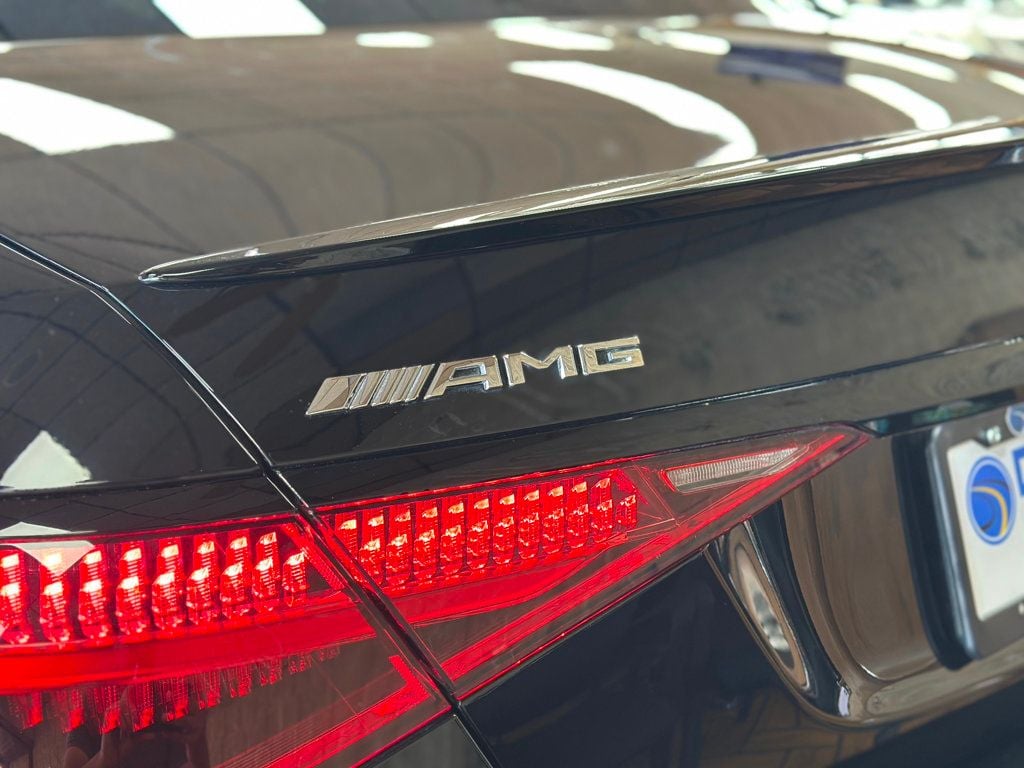 2024 Mercedes Benz S AMG 63 4MATIC photo 10