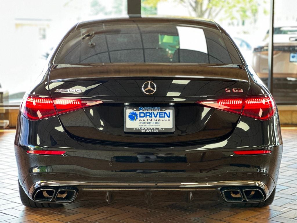 2024 Mercedes Benz S AMG 63 4MATIC photo 17