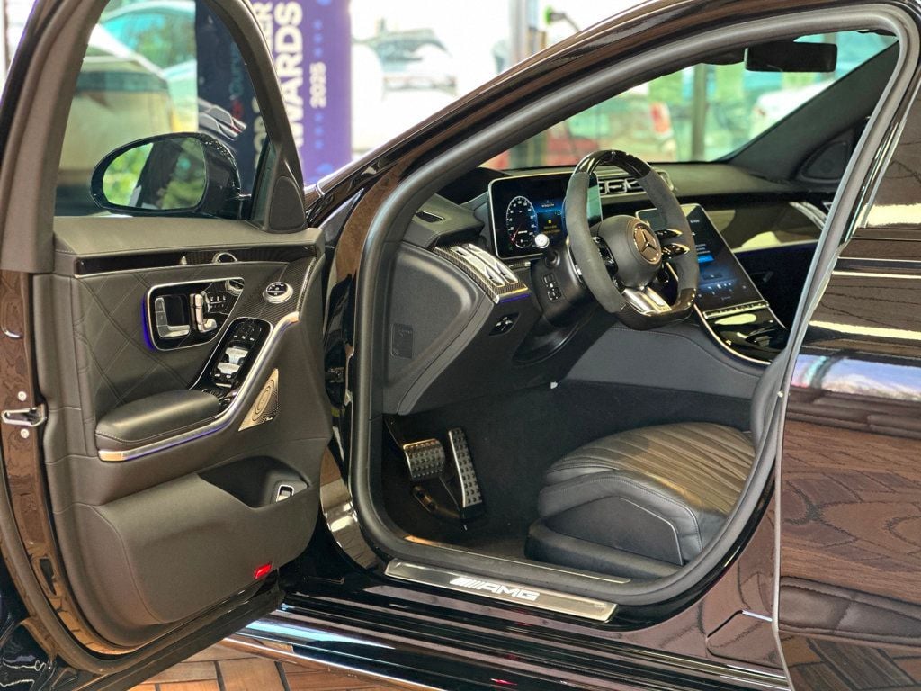 2024 Mercedes Benz S AMG 63 4MATIC photo 20