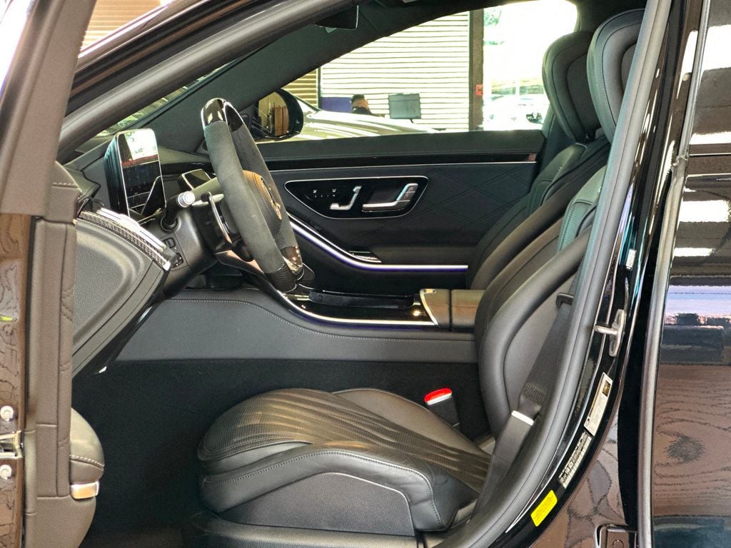 2024 Mercedes Benz S AMG 63 4MATIC photo 21