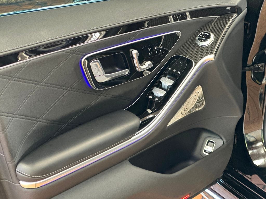 2024 Mercedes Benz S AMG 63 4MATIC photo 25