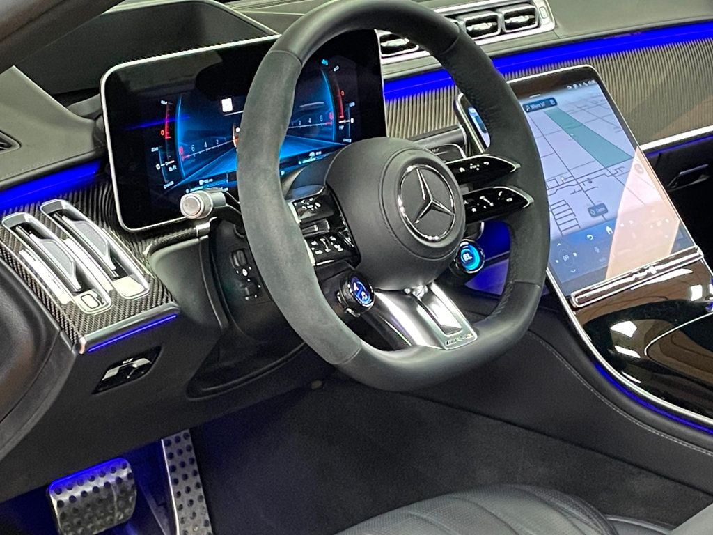 2024 Mercedes-Benz S-Class AMG S 63 E 4MATIC Sedan - 22969909 - 17