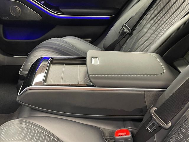 2024 Mercedes-Benz S-Class AMG S 63 E 4MATIC Sedan - 22969909 - 25