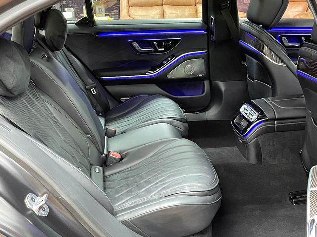2024 Mercedes-Benz S-Class AMG S 63 E 4MATIC Sedan - 22969909 - 35