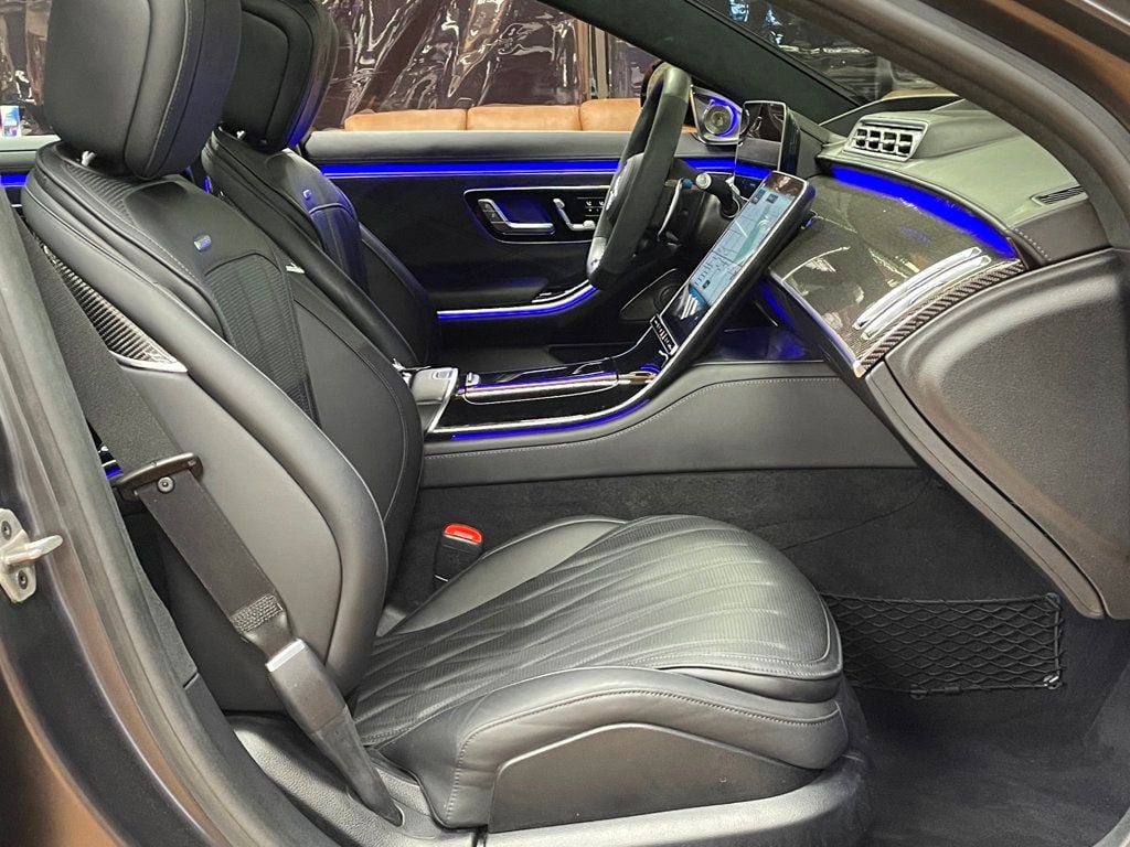 2024 Mercedes-Benz S-Class AMG S 63 E 4MATIC Sedan - 22969909 - 36