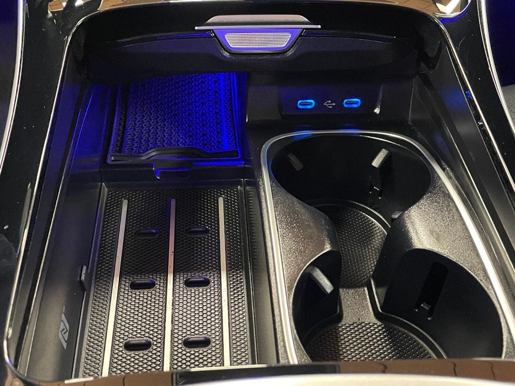 2024 Mercedes-Benz S-Class AMG S 63 E 4MATIC Sedan - 22969909 - 60