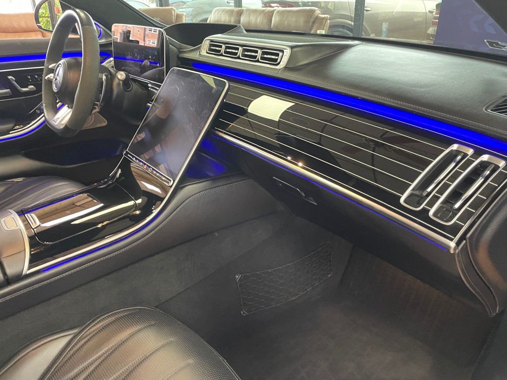 2024 Mercedes-Benz S-Class AMG S 63 E 4MATIC Sedan - 23095751 - 32