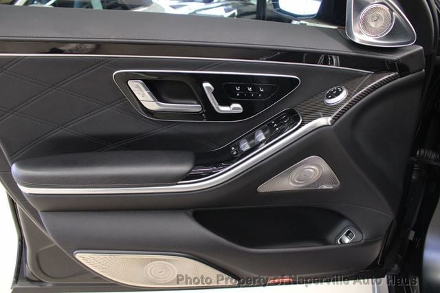 2024 Mercedes-Benz S-Class AMG S 63 E 4MATIC Sedan - 22996484 - 13