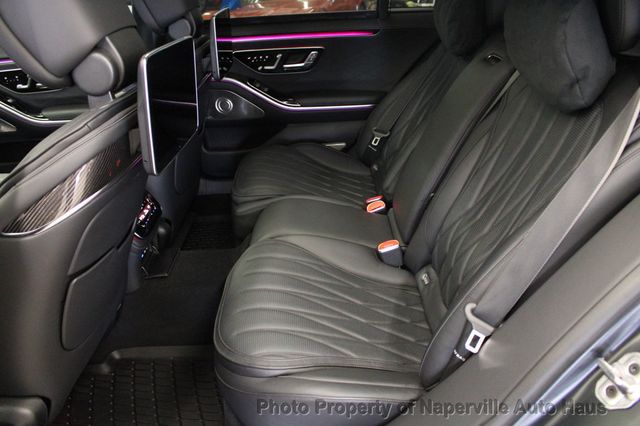 2024 Mercedes-Benz S-Class AMG S 63 E 4MATIC Sedan - 22996484 - 37
