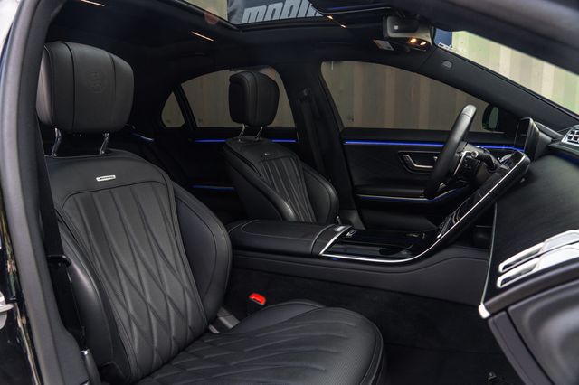 2024 Mercedes-Benz S-Class AMG S 63 E 4MATIC Sedan - 22970063 - 25
