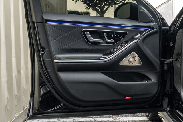 2024 Mercedes-Benz S-Class AMG S 63 E 4MATIC Sedan - 22970063 - 29