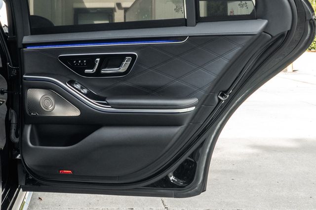 2024 Mercedes-Benz S-Class AMG S 63 E 4MATIC Sedan - 22970063 - 31