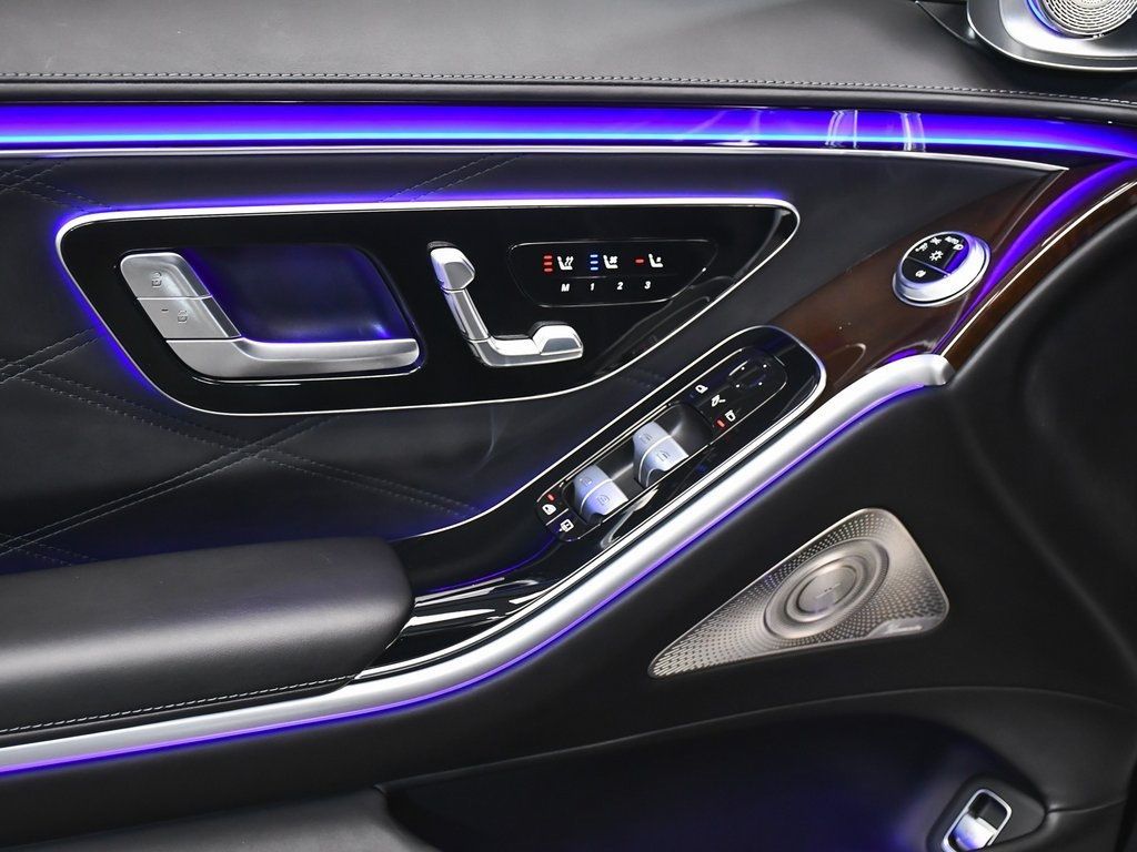 2024 Mercedes Benz S Maybach 580 photo 10
