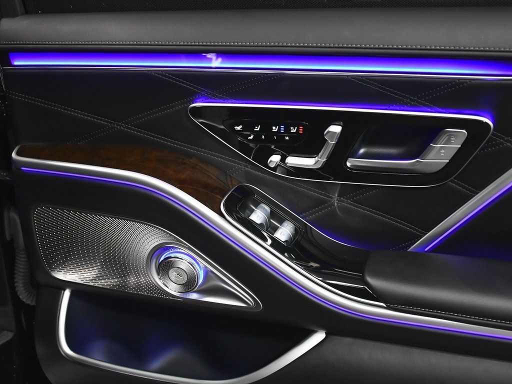 2024 Mercedes Benz S Maybach 580 photo 22
