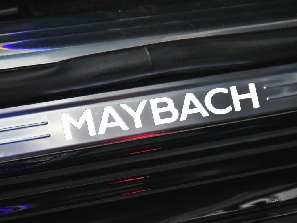 2024 Mercedes Benz S Maybach 580 photo 25