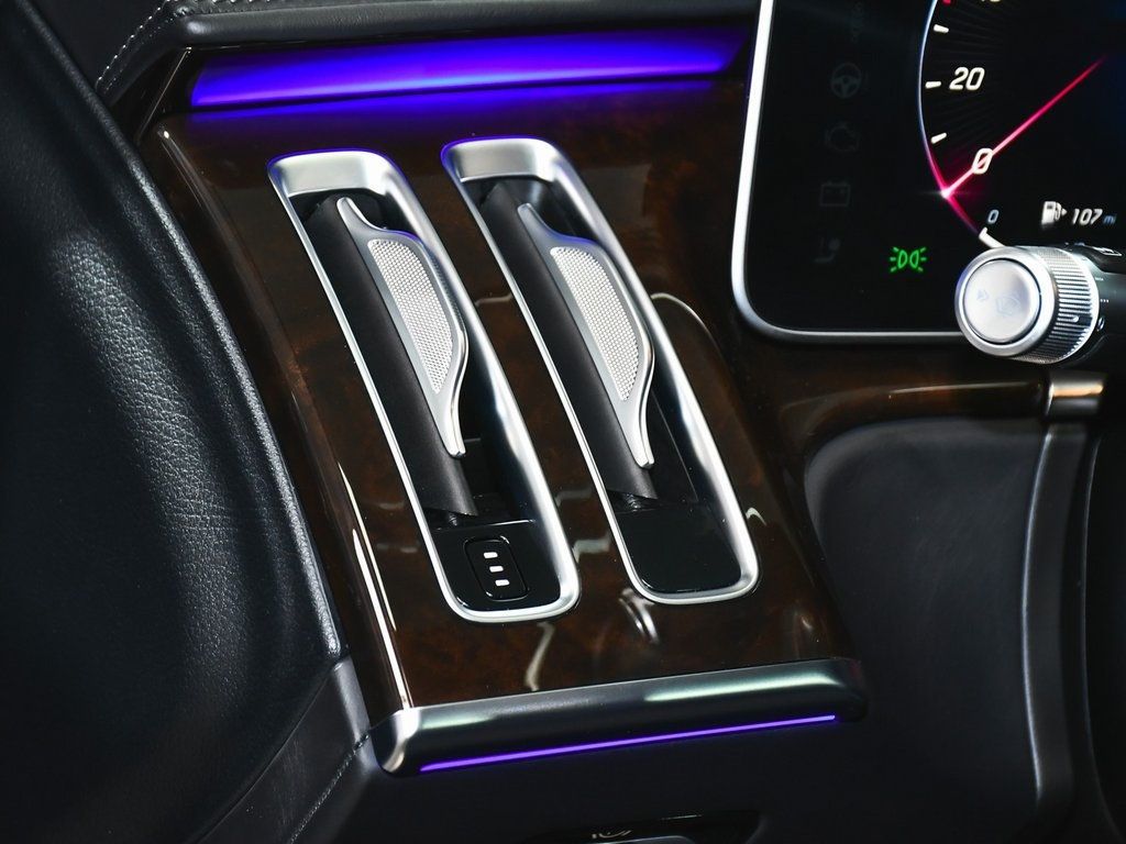 2024 Mercedes Benz S Maybach 580 photo 33
