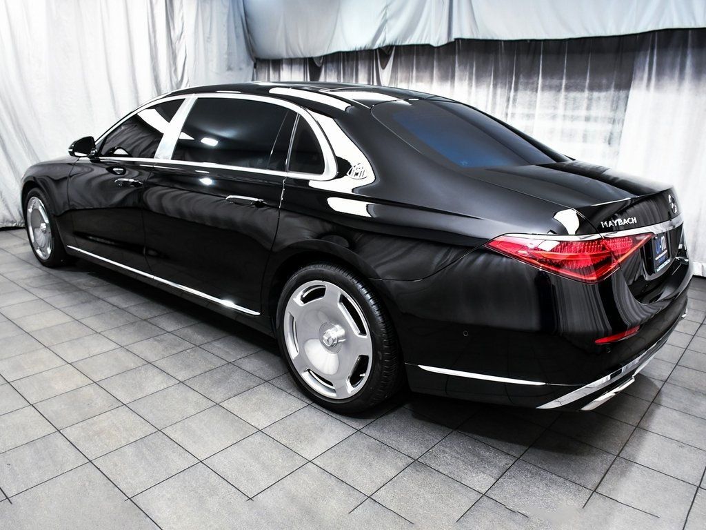 2024 Mercedes Benz S Maybach 580 photo 4