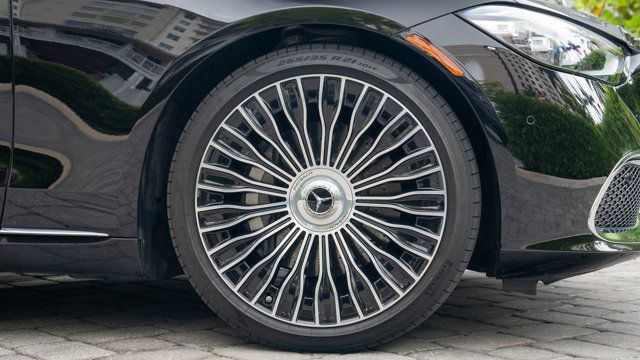 2024 Mercedes-Benz S-Class Maybach S 580 4MATIC Sedan - 22875234 - 11
