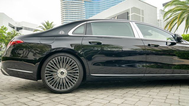 2024 Mercedes-Benz S-Class Maybach S 580 4MATIC Sedan - 22875234 - 15