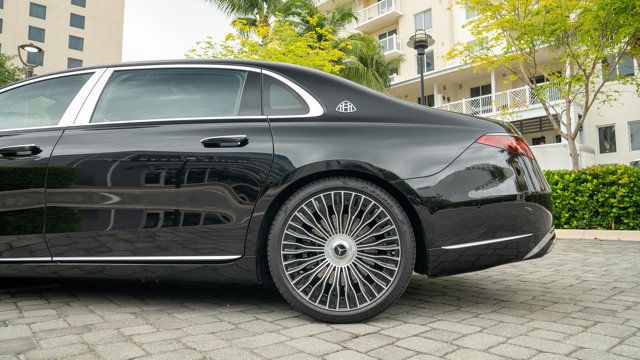 2024 Mercedes-Benz S-Class Maybach S 580 4MATIC Sedan - 22875234 - 28