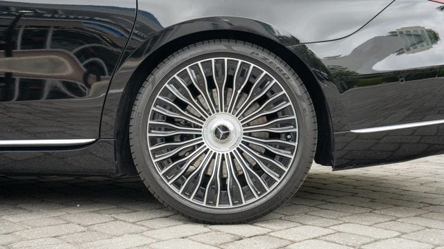 2024 Mercedes-Benz S-Class Maybach S 580 4MATIC Sedan - 22875234 - 29